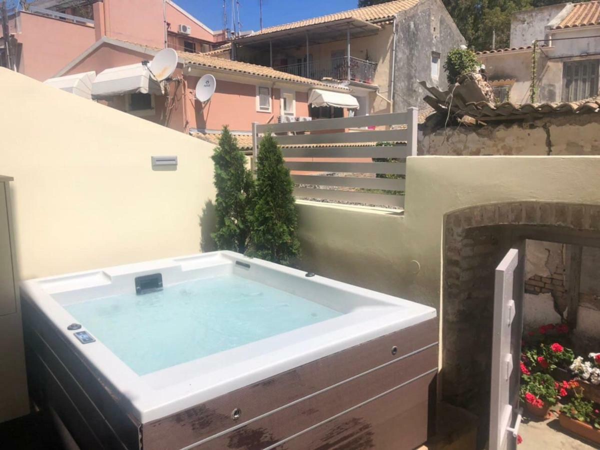 Anemomilos Jacuzzi Suite Corfu  Ngoại thất bức ảnh