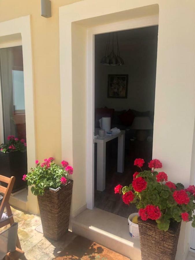 Anemomilos Jacuzzi Suite Corfu  Ngoại thất bức ảnh