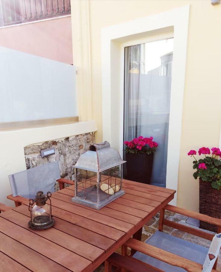 Anemomilos Jacuzzi Suite Corfu  Ngoại thất bức ảnh